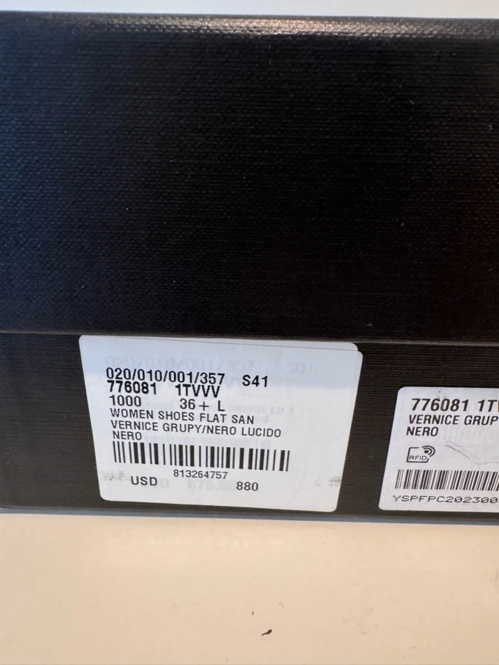 Saint Laurent Black Patent Leather Logo T-Strap Sandals - Picture 9 of 9